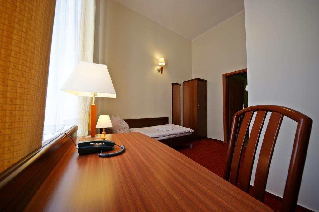 Hotel Staromiejski Słupsk Camera foto