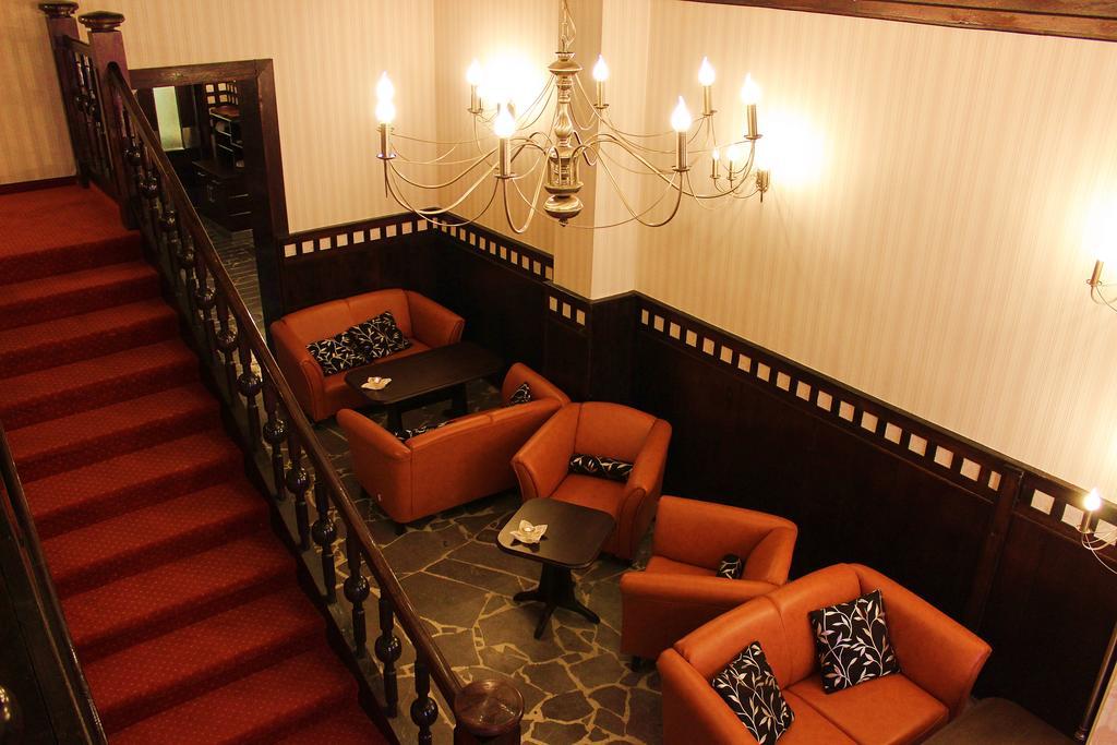 Hotel Staromiejski Słupsk Esterno foto